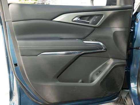 New 2026 Chevrolet Traverse LT w/ Driver Confidence Package image 16