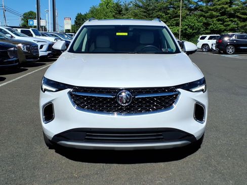 Used 2023 Buick Envision Avenir AWD/4WD image 8