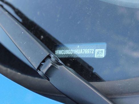 Used 2013 Toyota Prius Two FWD image 7