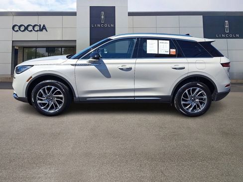 Used 2022 Lincoln Corsair AWD w/ Equipment Group 101A image 7