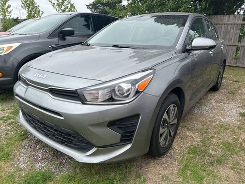 Used 2023 Kia Rio S w/ Technology Package FWD image 2