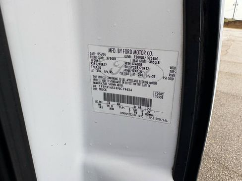 Used 2004 Ford F150 XLT AWD/4WD image 23