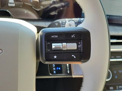 New 2025 Hyundai Santa Fe Calligraphy FWD image 6