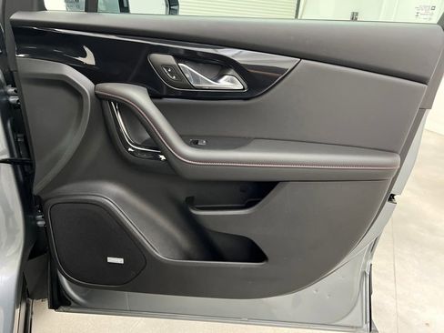 Used 2025 Chevrolet Blazer RS image 26