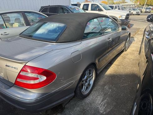 Used 2004 Mercedes-Benz CLK 55 AMG Cabriolet image 8