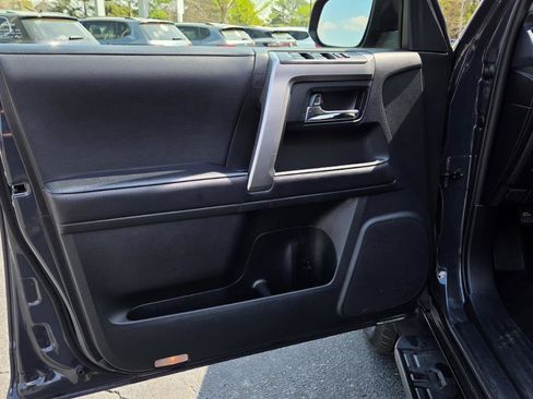 Used 2024 Toyota 4Runner SR5 image 19