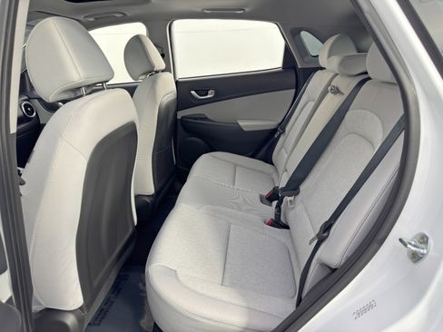 Used 2022 Hyundai Kona SEL w/ Convenience Package image 38