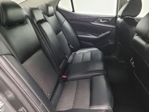 Used 2018 Nissan Maxima 3.5 SV FWD image 19