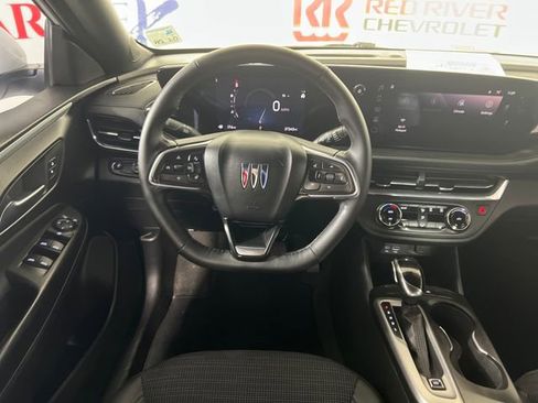 Used 2024 Buick Envista Preferred w/ Convenience I Package image 14