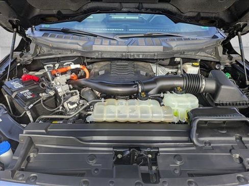 Used 2022 Ford F150 Limited image 24