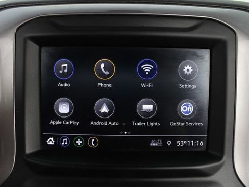 Used 2022 GMC Sierra 2500 Pro w/ Convenience Package image 4