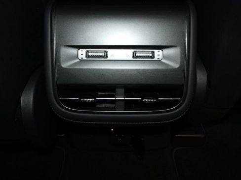 Used 2024 Lincoln Nautilus Premier w/ Equipment Group 102A AWD/4WD image 33