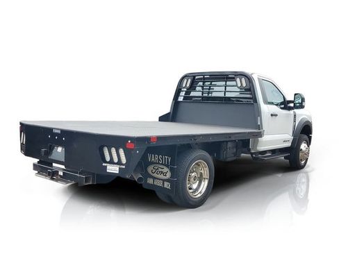 Used 2023 Ford F550 2WD Regular Cab Super Duty image 4