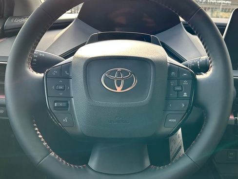 New 2026 Toyota Prius Plug-In Hybrid FWD image 19