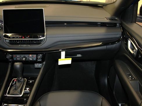 New 2026 Jeep Compass Limited image 29