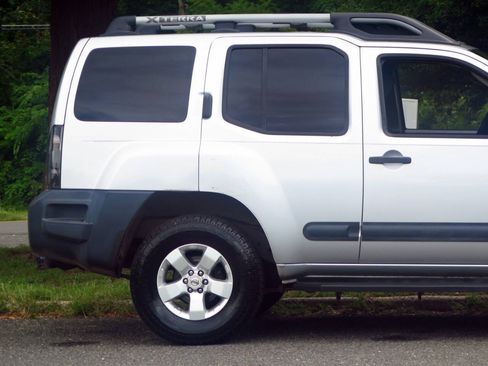 Used 2011 Nissan Xterra S w/ 4X4 Value Package image 29