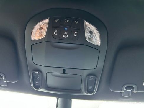 New 2026 Chrysler Pacifica Limited w/ S Appearance Package image 50