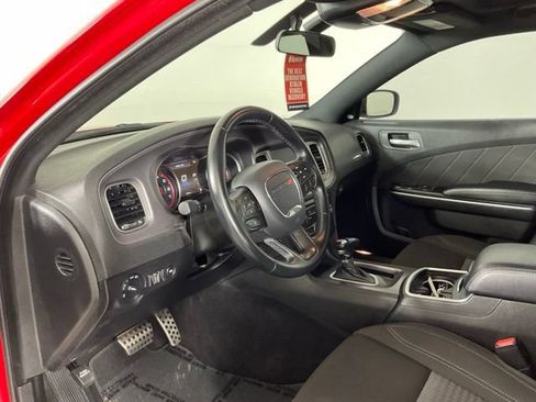 Used 2023 Dodge Charger SXT RWD image 17