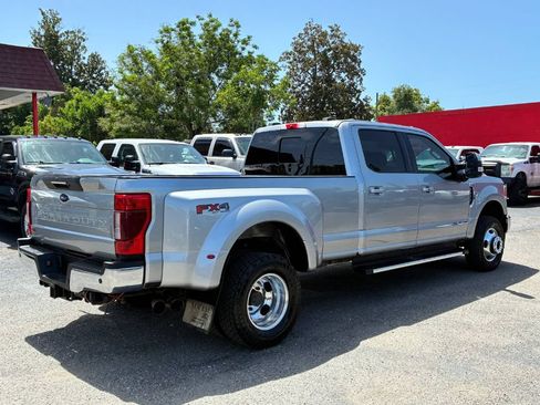 Used 2020 Ford F350 Lariat w/ Lariat Ultimate Package AWD/4WD image 6