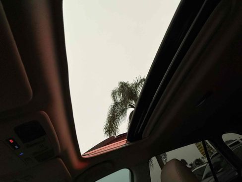 Used 2016 Subaru Outback 2.5i Limited image 68