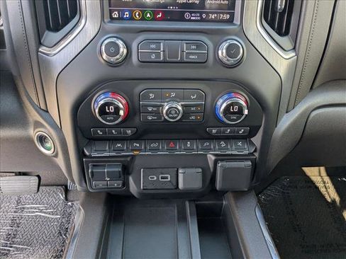 Used 2022 GMC Sierra 1500 Denali w/ Denali Reserve Package AWD/4WD image 14