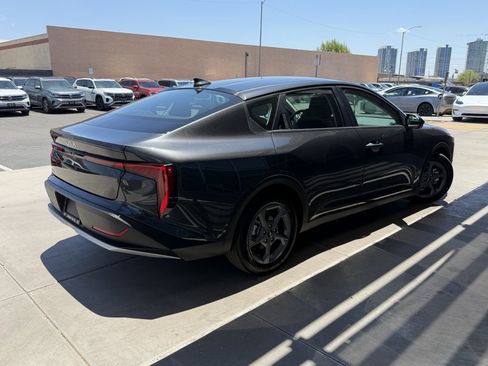Used 2025 Kia K4 FWD image 4
