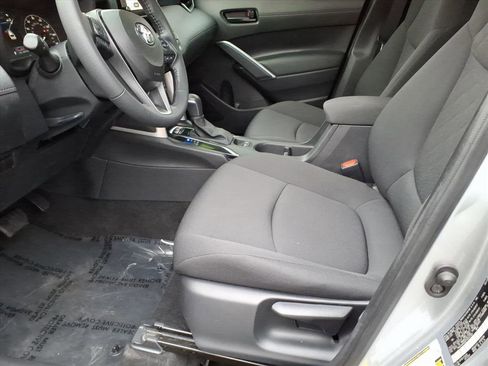 Certified 2023 Toyota Corolla Cross LE image 13