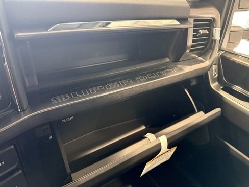 New 2026 Ford F350 Lariat w/ Lariat Premium Package image 21