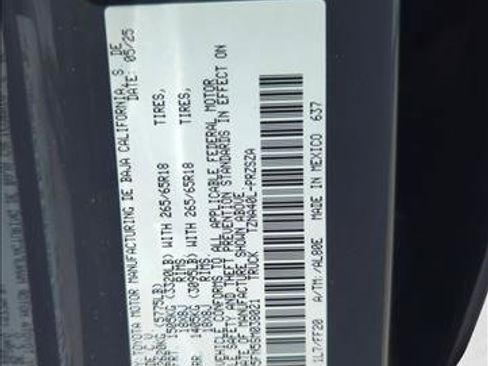 Used 2025 Toyota Tacoma SR5 RWD image 27