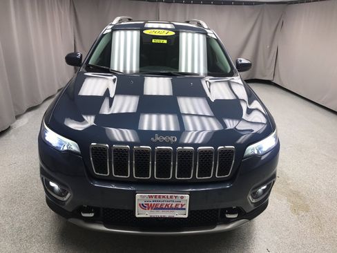 Used 2021 Jeep Cherokee Limited w/ Elite Package image 5