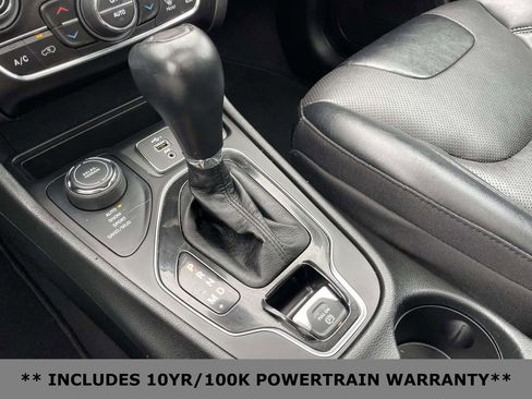 Used 2022 Jeep Cherokee Limited image 31