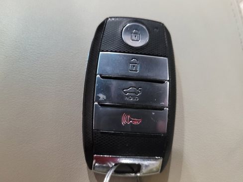 Used 2018 Kia Optima SX w/ Technology Package FWD image 32
