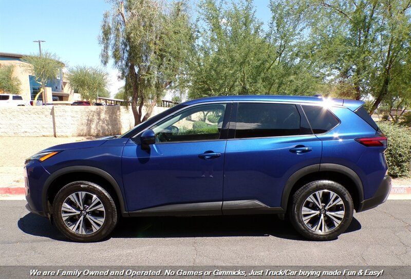 Used 2021 Nissan Rogue SV FWD image 5