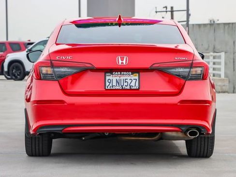 Certified 2024 Honda Civic Sport image 7