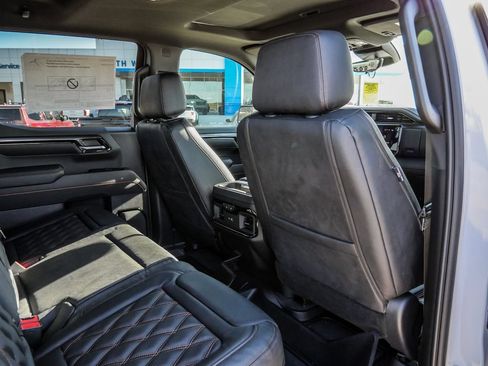 New 2026 GMC Sierra 1500 AT4 w/ AT4 Premium Package AWD/4WD image 48