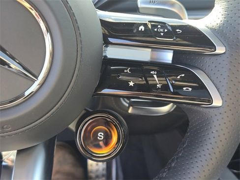 New 2025 Mercedes-Benz GLE 53 AMG 4MATIC image 16