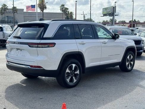 Used 2024 Jeep Grand Cherokee Limited 4xe AWD/4WD image 3
