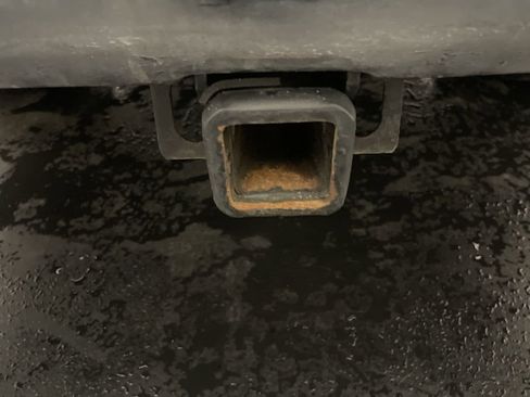 Used 2016 Nissan Titan SL image 30