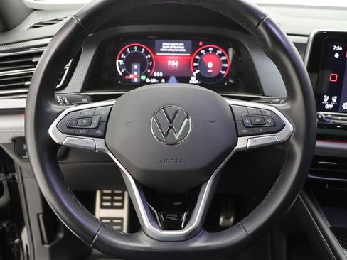 Used 2024 Volkswagen Atlas Cross Sport SEL R-Line AWD/4WD image 19