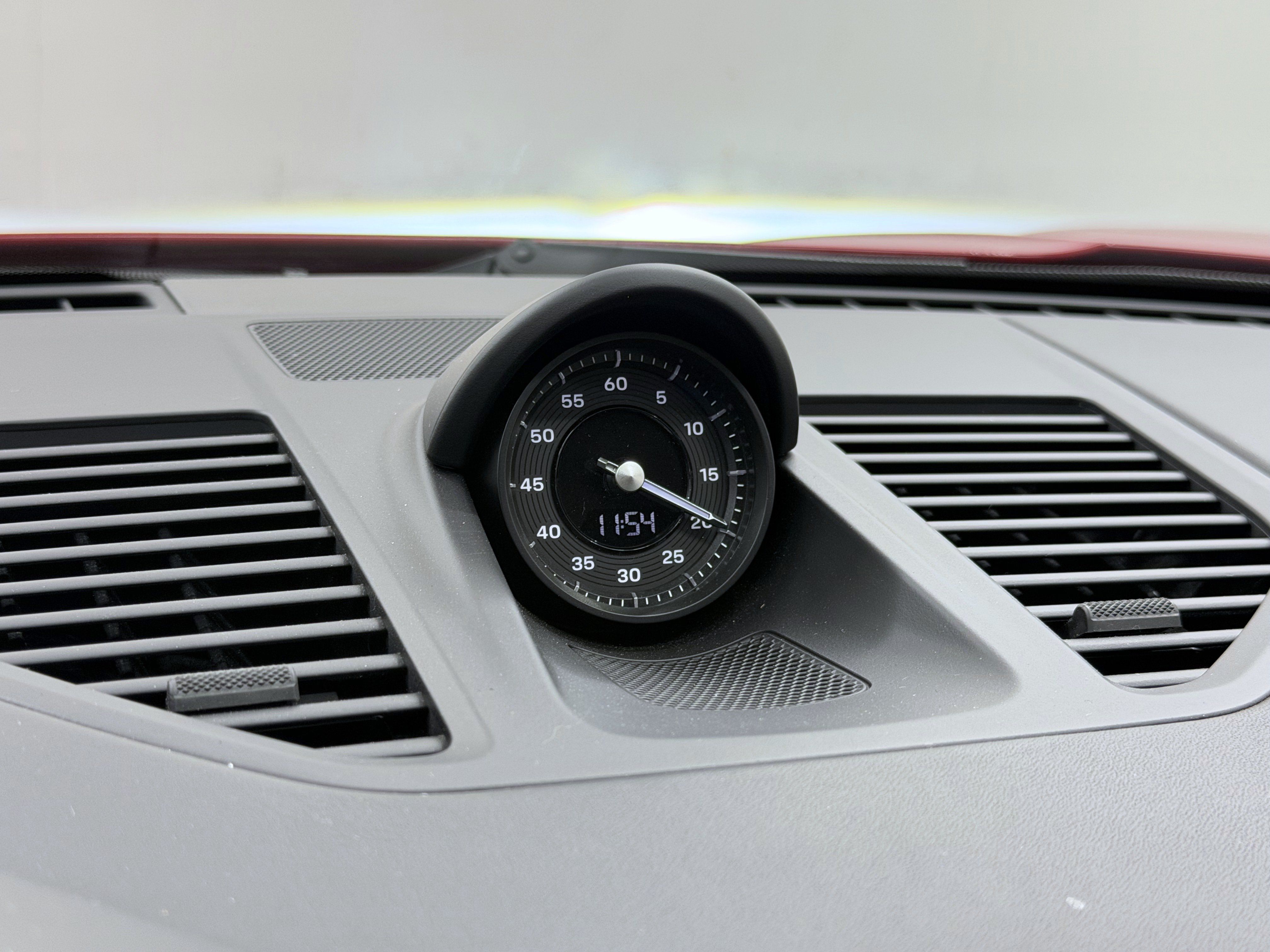Certified 2023 Porsche 911 Carrera RWD image 57