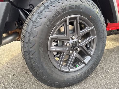 New 2026 Jeep Wrangler Unlimited Sport AWD/4WD image 11