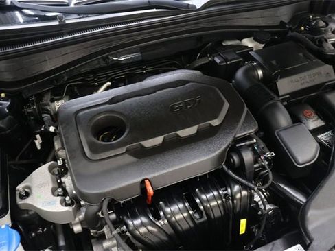 Used 2018 Kia Optima S w/ 18" Alloy Wheels Package image 36