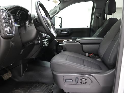 Used 2023 GMC Sierra 2500 SLE w/ SLE Convenience Package AWD/4WD image 8