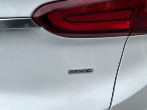 Used 2019 Hyundai Santa Fe SE w/ Cargo Package AWD/4WD image 34