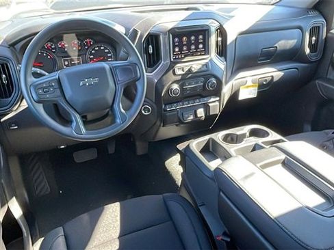 New 2026 Chevrolet Silverado 1500 Custom Trail Boss w/ LPO, Dark Essentials Package image 17