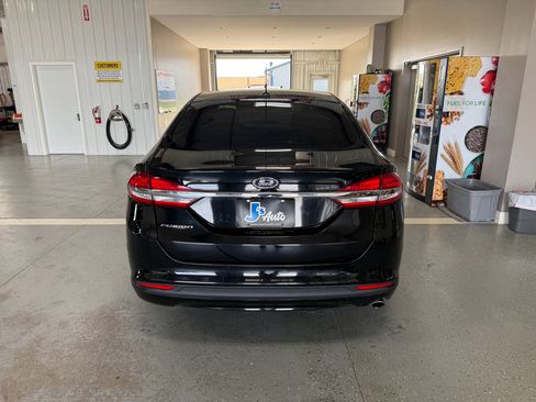 Used 2017 Ford Fusion S FWD image 6