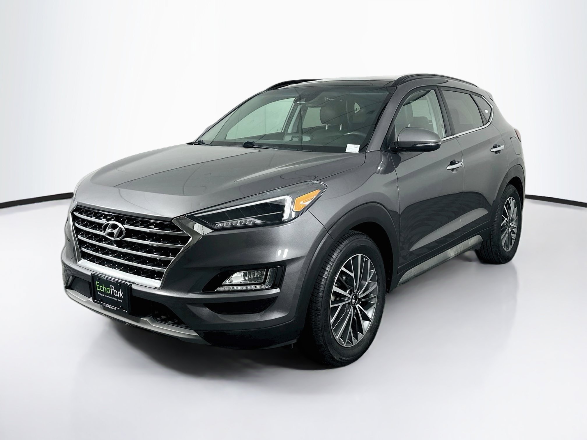 Used 2021 Hyundai Tucson Ultimate w/ Cargo Package FWD image 3