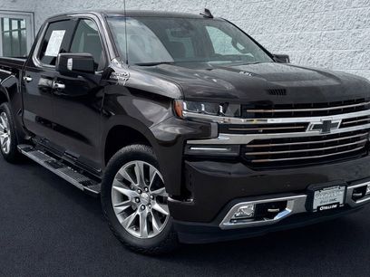 Used 2019 Chevrolet Silverado 1500 High Country w/ Technology Package