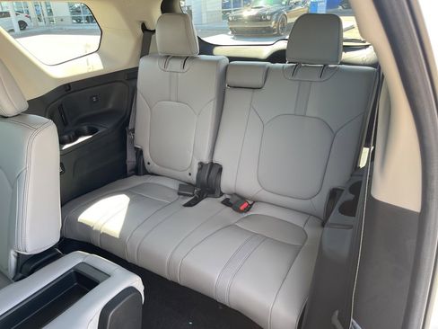 New 2025 Honda Pilot EX-L image 12