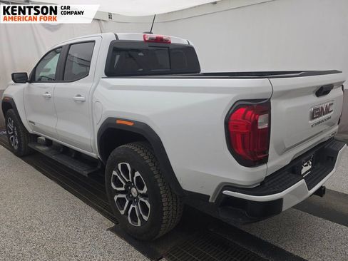Used 2024 GMC Canyon AT4 image 5